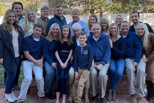 Luthans Establishes Family Doctoral Fellowship